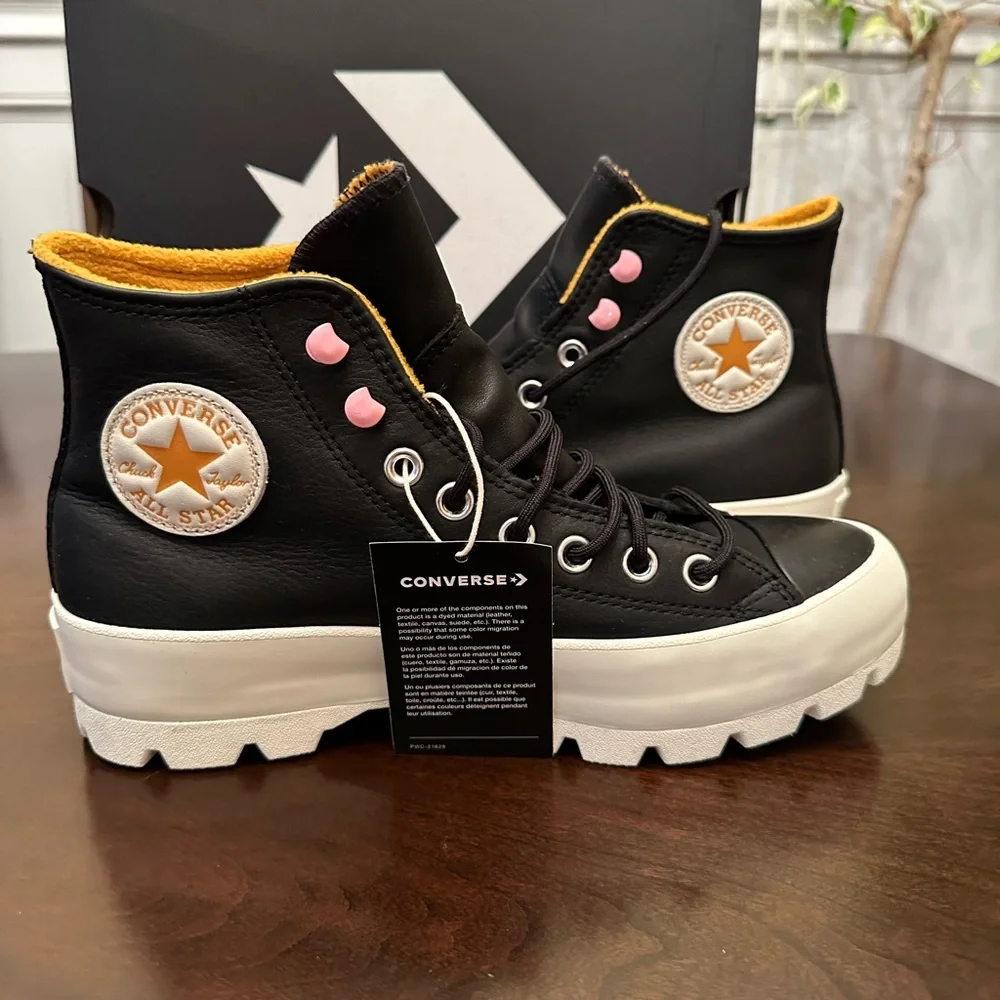 Converse Chuck Taylor All Star Gore-Tex Waterproof Lugged High Top Sneaker - Picture 4 of 8